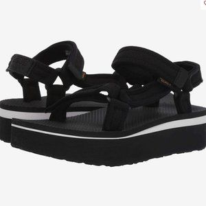 TEVA FLATFORM UNIVERSAL MESH BLACK